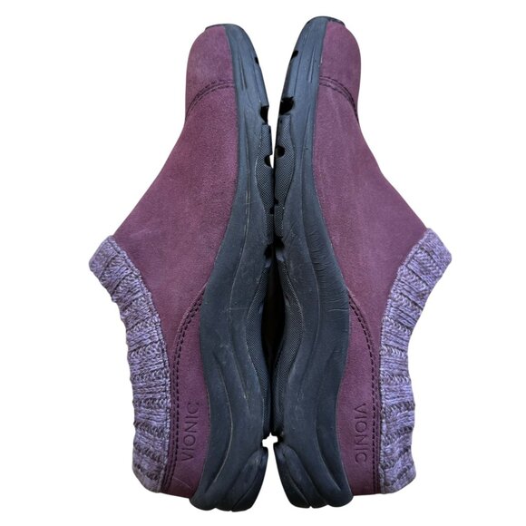 Vionic Arbor Slip-On Orthotic Water Resistant Clog, Purple Grape color, Size 8.5 - Picture 3 of 10